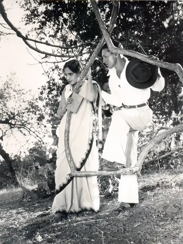 N.D. Sarpotdar (Director), Chalta Putla, 1935, Photographic Still