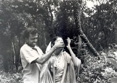 Soumendu Roy (Cinematographer), Ashani Sanket, 1973, Photographic Still