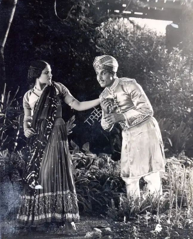 Gunjal (Director), Mahamaya, 1936, Photographic Still