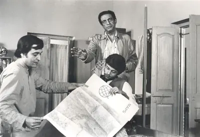 Nemai Ghosh (Still Photographer), Sonar Kella, 1974, Working Still