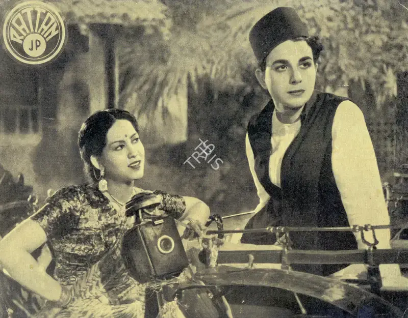 Dwarka Divecha (Cinematographer), Rattan, 1944, Photographic Still