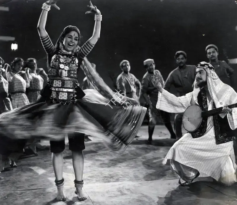 Surinder Kapoor (Producer), Jabse Tumhen Dekha Hai, 1963, Photographic Still