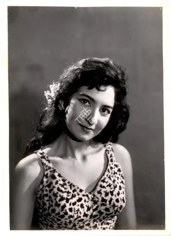 Anant Wadadeker (Cinematographer), Zimbo Ka Beta, 1966, Photographic Still