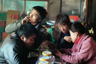 Han Jie (Director), Walking on the Wild Side, 2006, Photographic Still