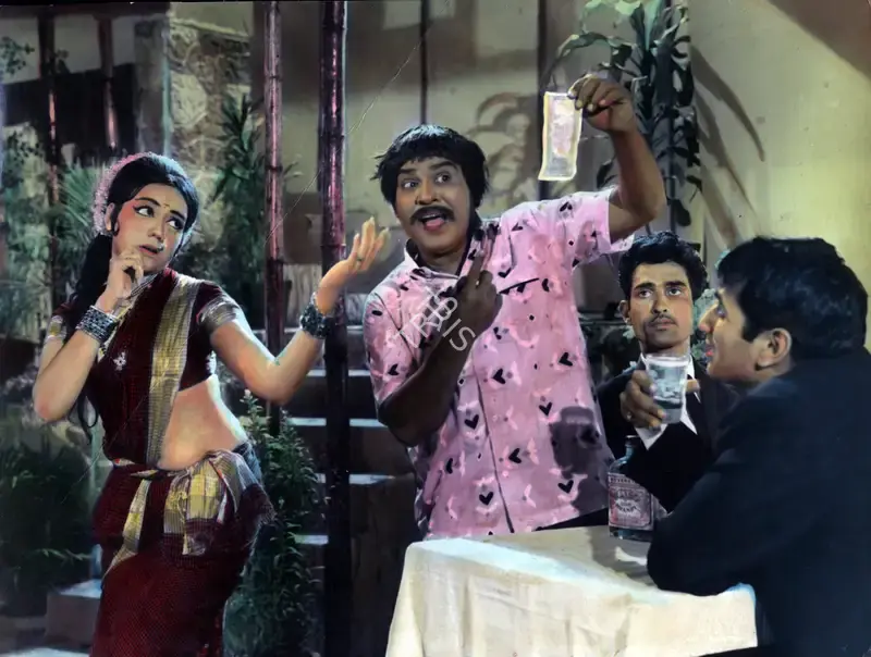 Kant Kumar (Producer), Bank Robbery, 1969, Photographic Still