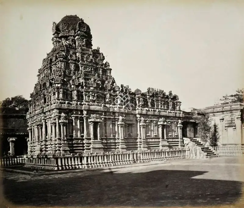 Edmund David Lyon (Photographer), Angle view of Subramooniya Temple, Tanjore Pagoda, Antiquarian Photograph