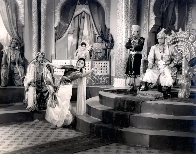F.C. Mehra (Producer), Qaidi, 1957, Photographic Still