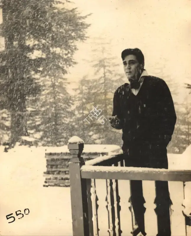 G. Singh (Cinematographer), Arzoo, 1965, Photographic Still