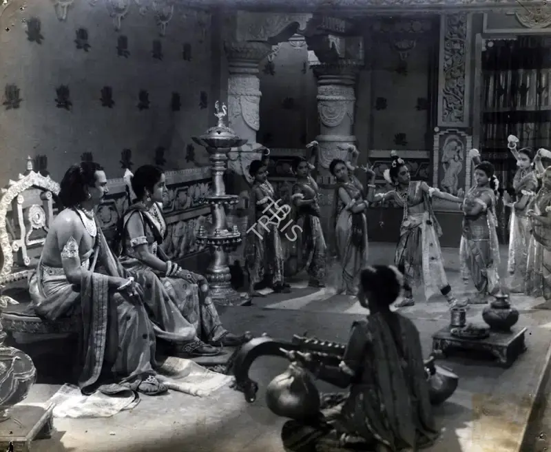 Shanti Kumar (Director), Usha Haran, 1949, Photographic Still