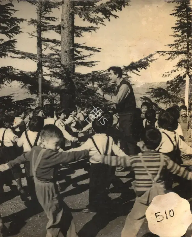 G. Singh (Cinematographer), Arzoo, 1965, Photographic Still