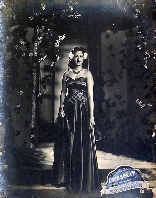 S.F. Hasnain (Director), Khubsurat, 1952, Lobby Card