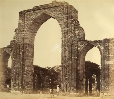 Felice Beato (Photographer), Arch in Kootub, Delhi, 1858, Antiquarian Photograph