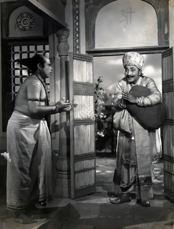 Bipin Gajjar (Cinematographer), Patrani, 1956, Photographic Still