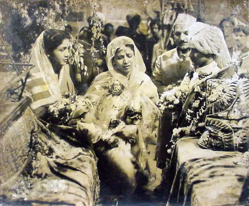 Anant Mane (Director), Suhagan, 1954, Photographic Still