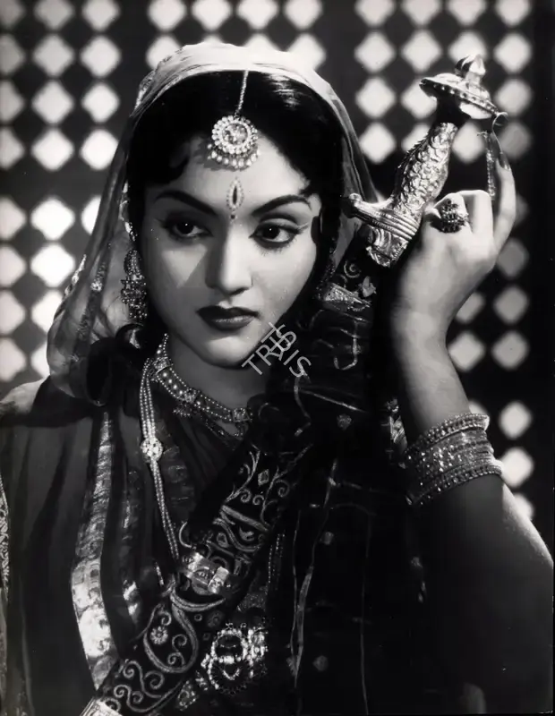Bipin Gajjar (Cinematographer), Patrani, 1956, Photographic Still