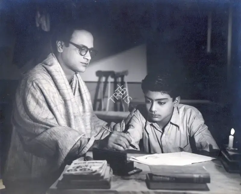 Satyen Bose (Director), Jagriti, 1954, Photographic Still