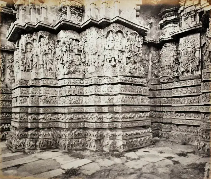 Edmund David Lyon (Photographer), Hallabeed Temple. Carvings on West Side, Antiquarian Photograph