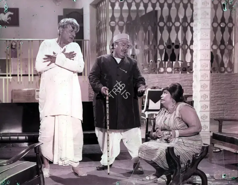 Nariman A. Irani (Cinematographer), Talash, 1969, Photographic Still