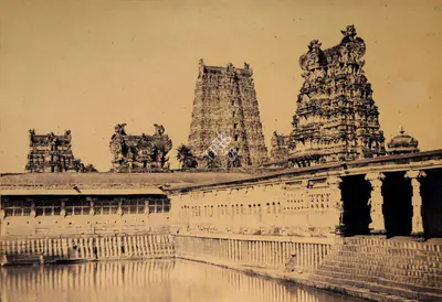 Capt. Linnaeus Tripe (Photographer), Views of the Sacred Tank in the great Pagoda, Madura, 1858, Antiquarian Photograph