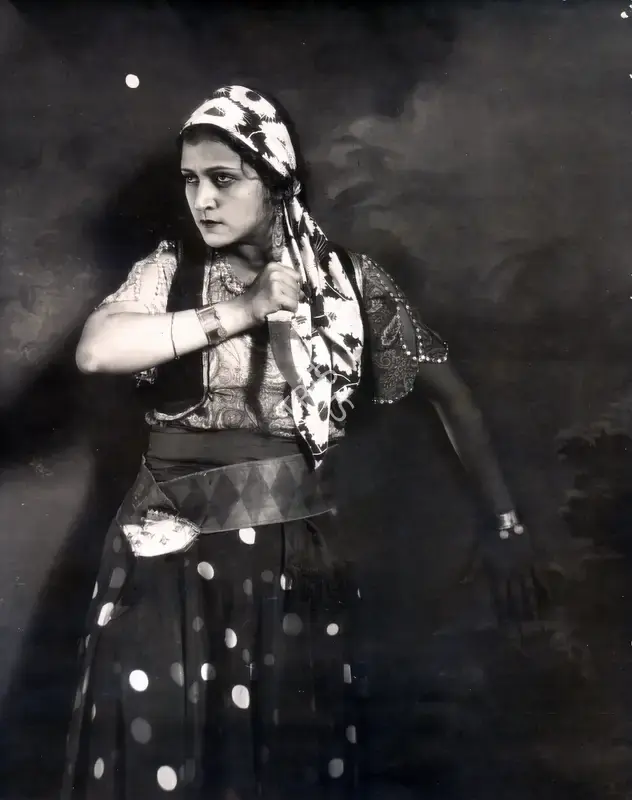 Moti B. Gidwani (Director), Daku Ki Ladki, 1933, Photographic Still