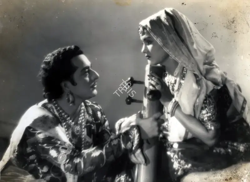 Bipin Gajjar (Cinematographer), Patrani, 1956, Photographic Still
