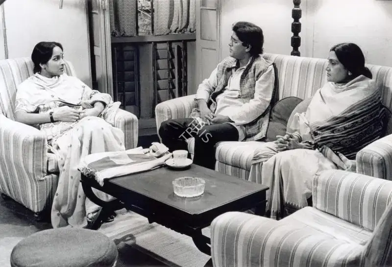 Ravi Malik (Cinematographer), Ganashatru, 1990, Photographic Still