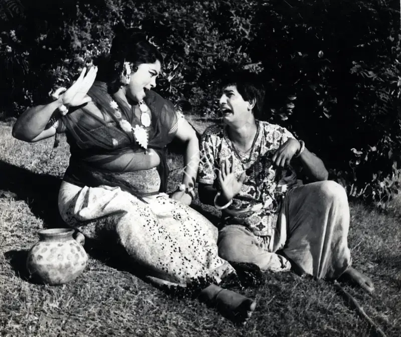 Ahuja (Producer), Gopal Krishna, 1965, Photographic Still