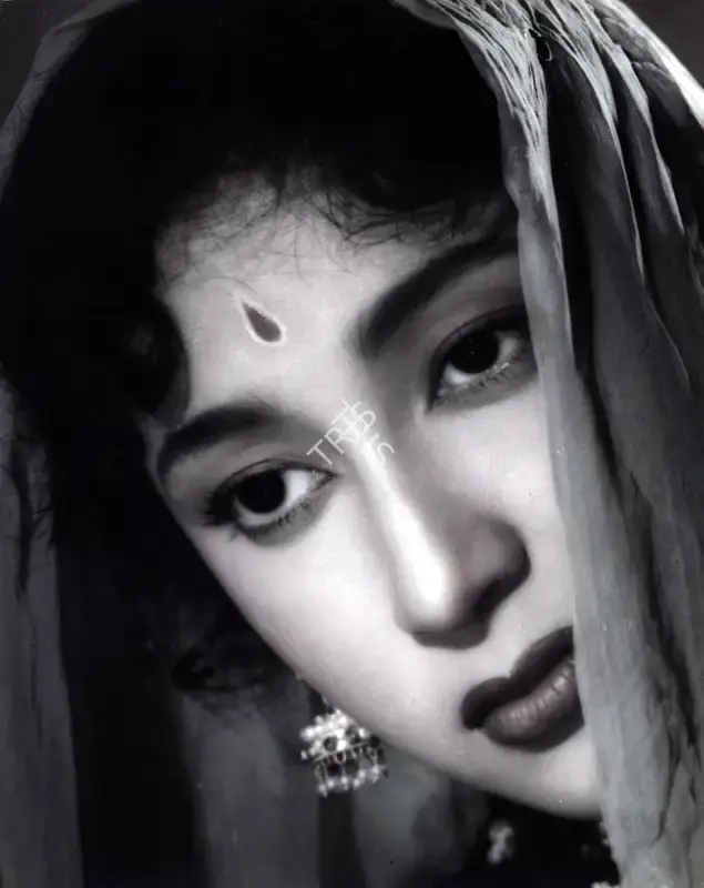 Jaswant Jhaveri (Director), Riyasat, 1955, Photographic Still
