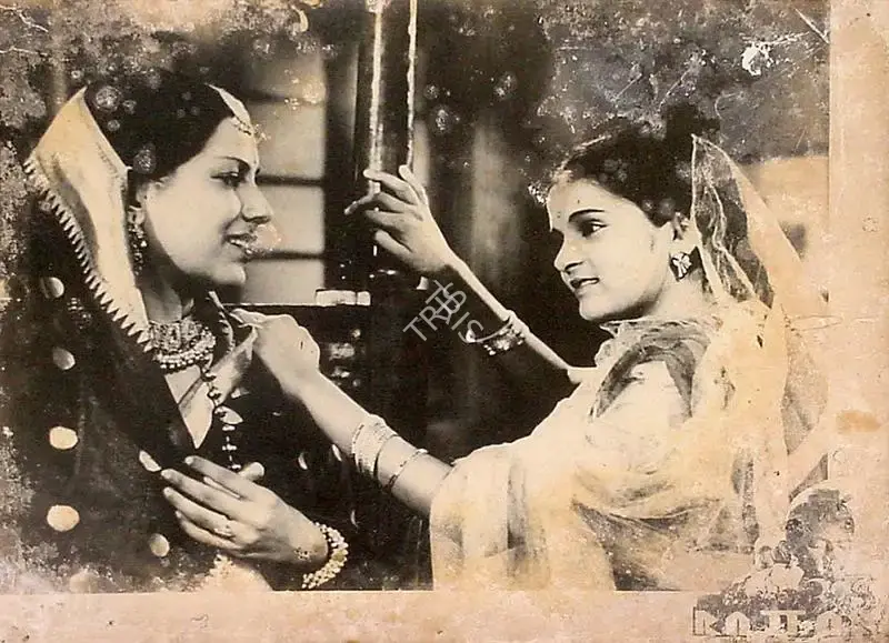 Dwarka Divecha (Cinematographer), Rattan, 1944, Lobby Card