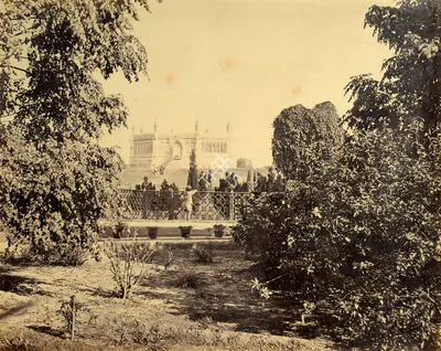 Samuel Bourne (Photographer), Memorial Well, Kanpur, 1865, Antiquarian Photograph