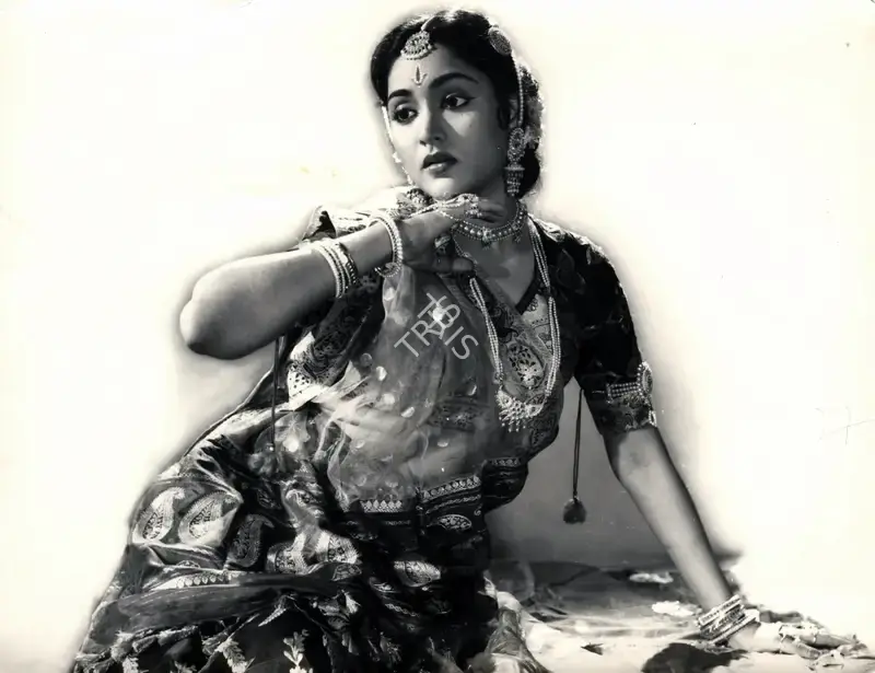 Bipin Gajjar (Cinematographer), Patrani, 1956, Photographic Still