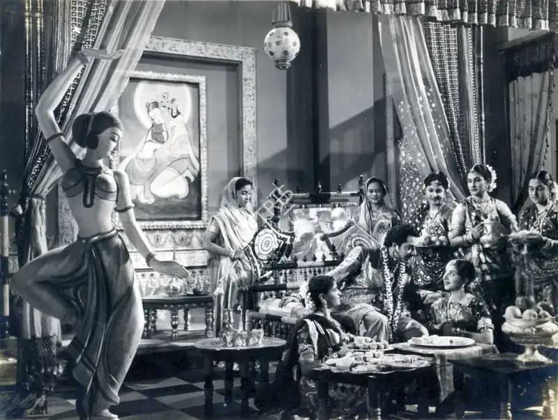 Bipin Gajjar (Cinematographer), Patrani, 1956, Photographic Still