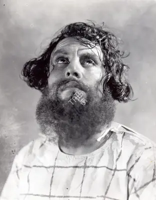 Moti B. Gidwani (Director), Gulam Daku, 1936, Photographic Still