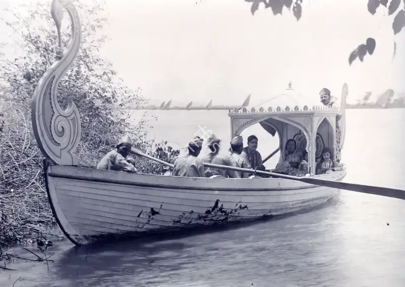Moti B. Gidwani (Director), Insaan Ya Shaitan, 1933, Photographic Still