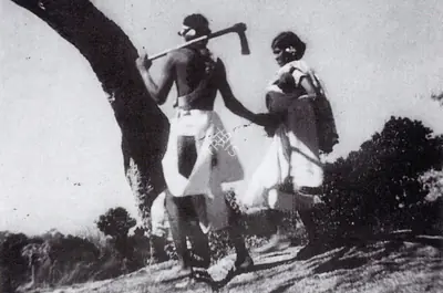 Ghatak, Ritwik (Director), Ajantrik, 1958 | Photographic Still, Rows and Rows of Fences, 2000 | CinemaEducation | 00457603