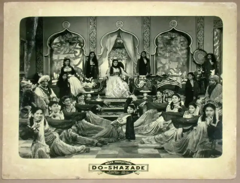Balwant Bhatt (Director), Do Shazade, Lobby Card