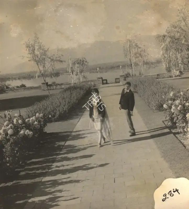 Ramanand Sagar (Producer), Arzoo, 1965, Photographic Still