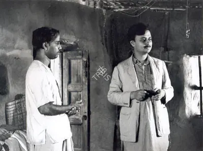 Soumendu Roy (Cinematographer), Teen Kanya, 1961, Photographic Still