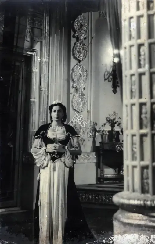 Saju Naik (Cinematographer), Amber, 1952, Photographic Still