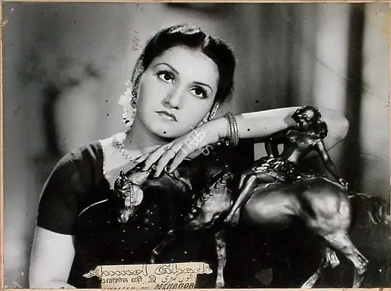 Faredoon A. Irani (Cinematographer), Anmol Ghadi, 1946, Lobby Card