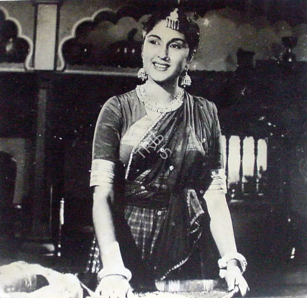 P. Ellappa (Cinematographer), Insaniyat, 1955, Photographic Still