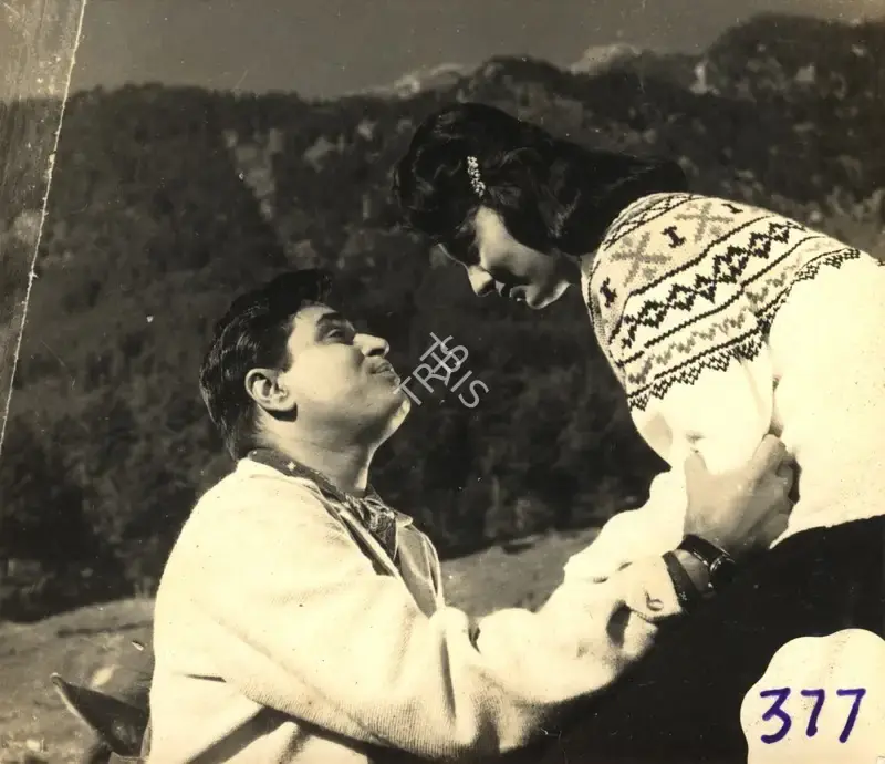 G. Singh (Cinematographer), Arzoo, 1965, Photographic Still