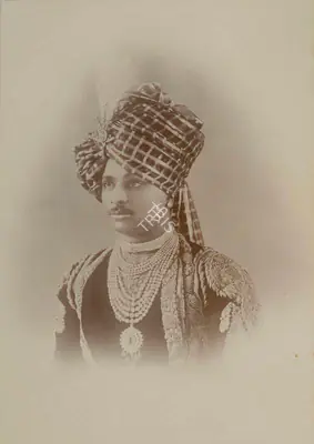 Studio Bourne & Shepherd (Photographic Studio), Thakor Saheb Shri Lakhaji Raj Bahadur of Rajkot, 1909, Antiquarian Photograph