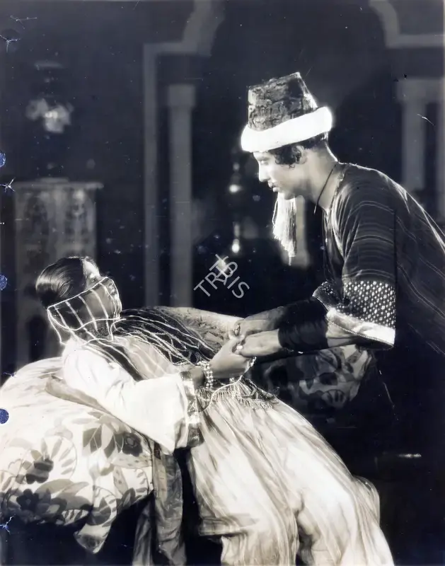 Moti B. Gidwani (Director), Daku Ki Ladki, 1933, Photographic Still