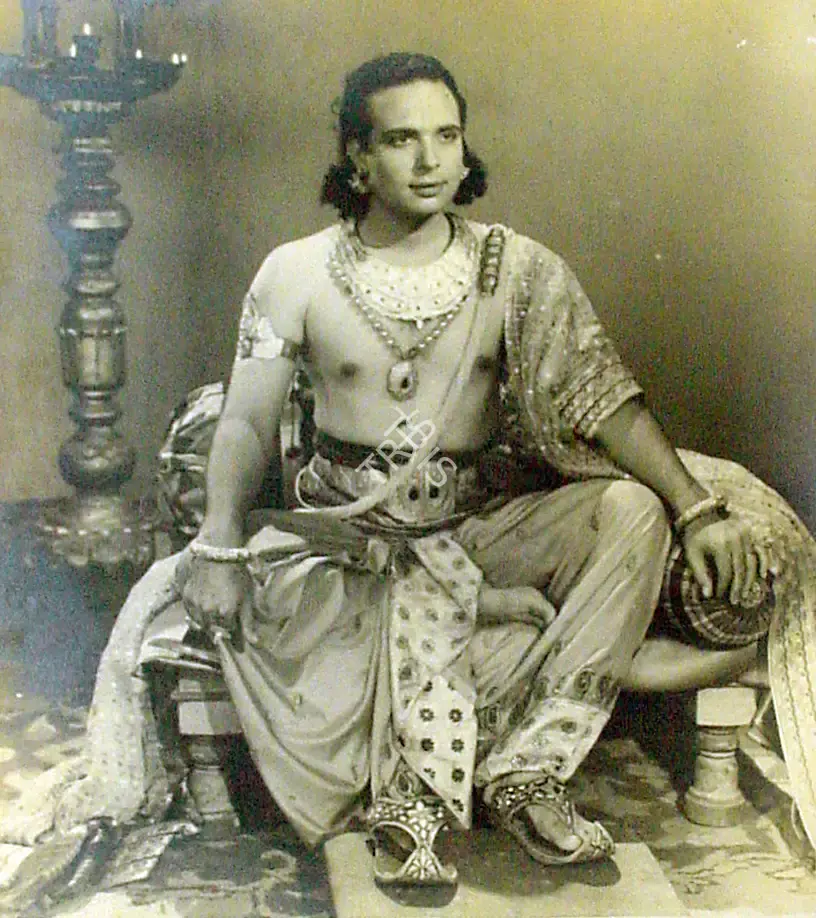 Shanti Kumar (Director), Usha Haran, 1949, Photographic Still