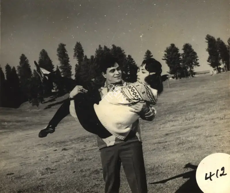 G. Singh (Cinematographer), Arzoo, 1965, Photographic Still