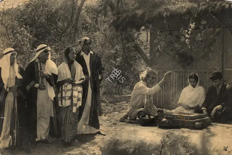 Dilip Gupta (Cinematographer), Jab Pyar Kisise Hota Hai, 1961, Photographic Still