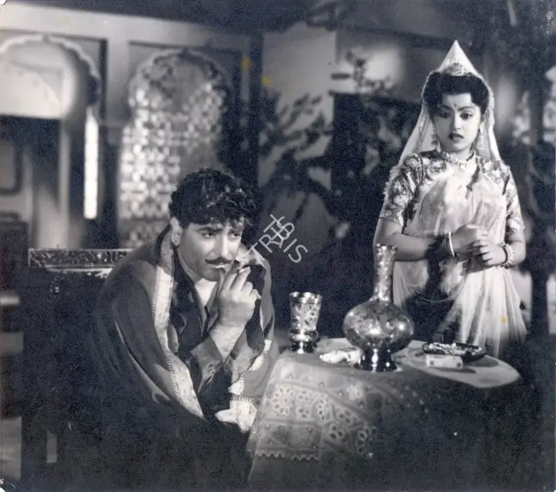 R. Sharma (Director), Ehsan, 1954, Photographic Still