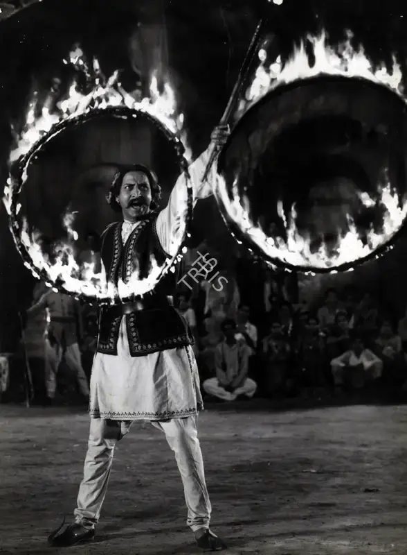 Radhu Karmakar (Cinematographer), Jis Desh Men Ganga Behti Hai, 1960, Photographic Still