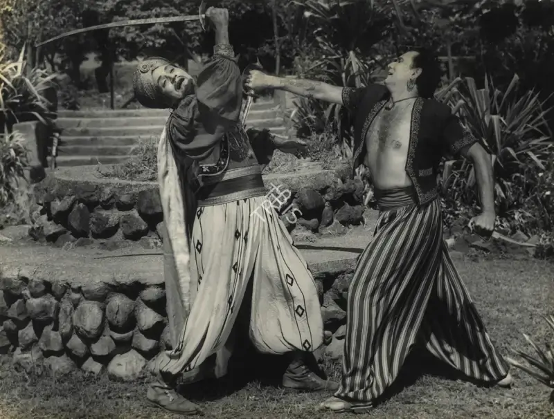 John Cavas (Director), Baghdad Ka Jadu, 1956, Photographic Still